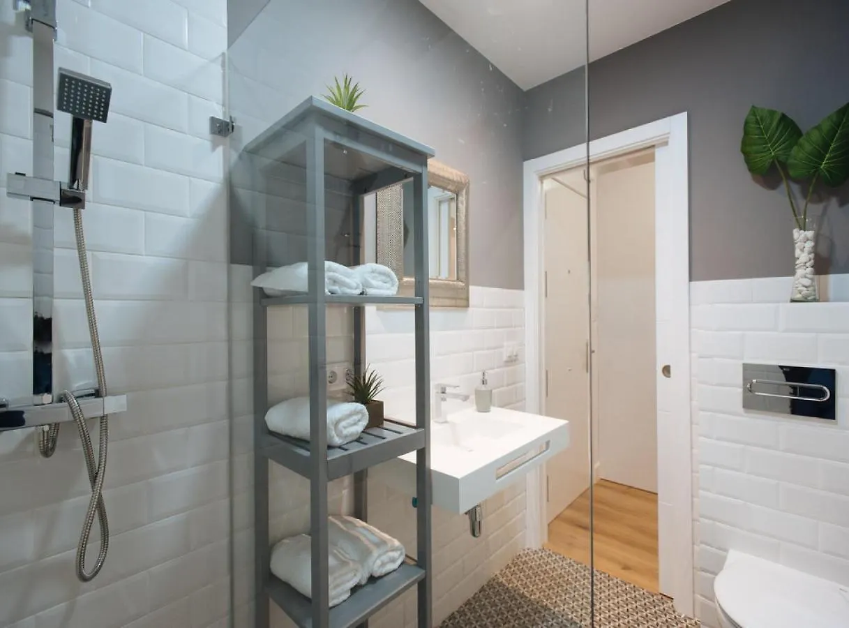 Azahares Suite Apartment Seville