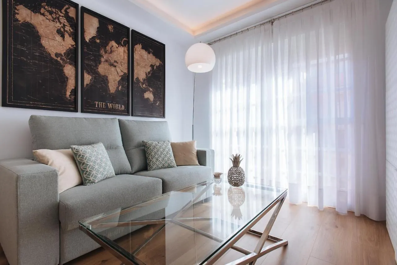 Azahares Suite Apartment Seville