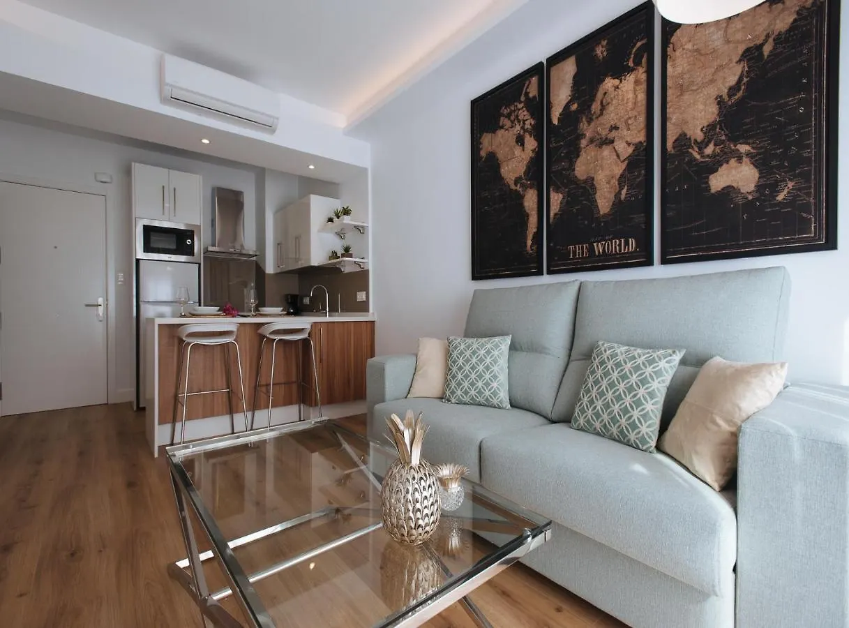 Azahares Suite Apartment Seville