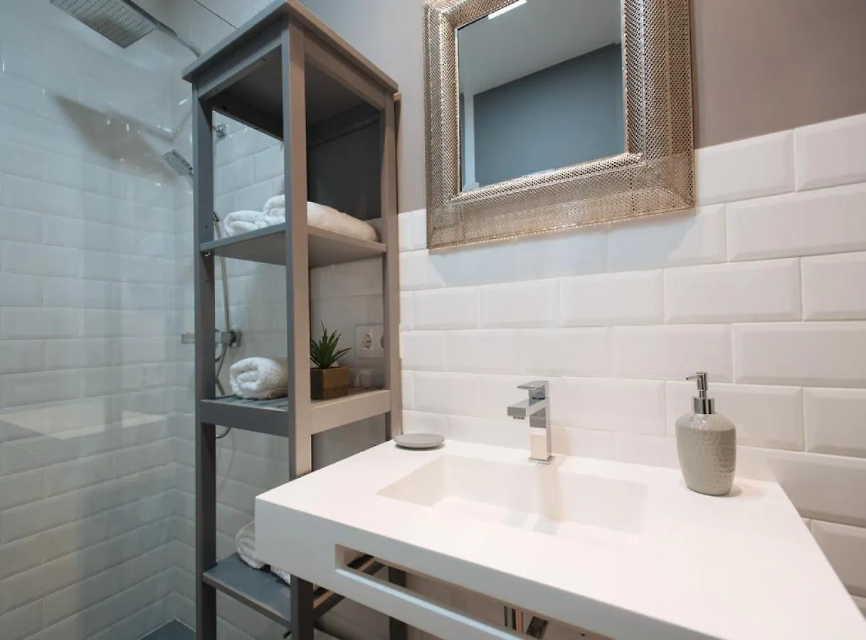 Azahares Suite Apartment Seville